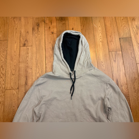 Hollister Waffle Knit Pullover Hoodie - Picture 2 of 3